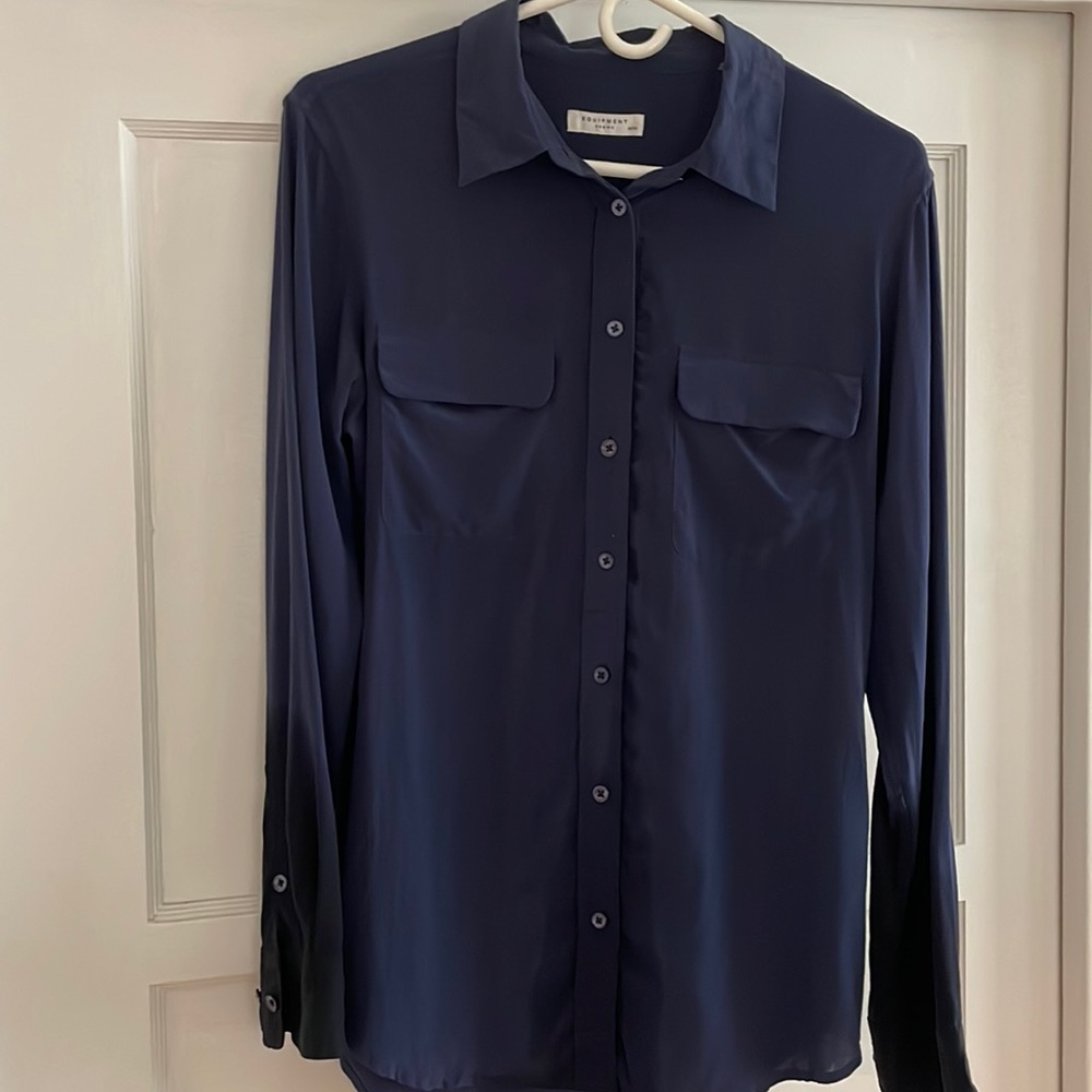 - Slim 100 silk EQUIPMENT button down